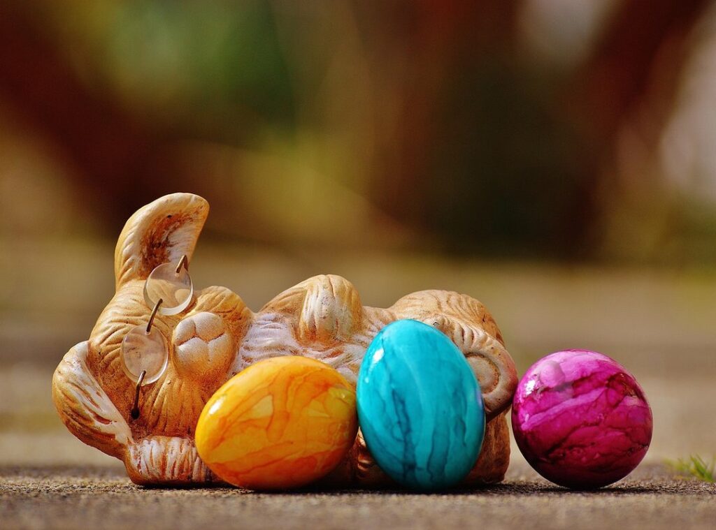 quirky easter eggs games
